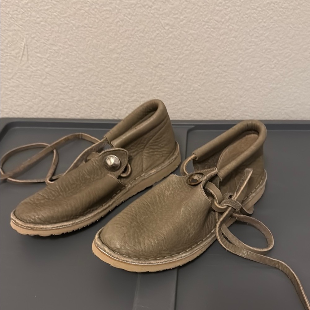 Unique Brown Leather Lace-Up Shoes